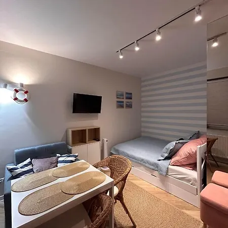 Apartament Lenka Apartment *